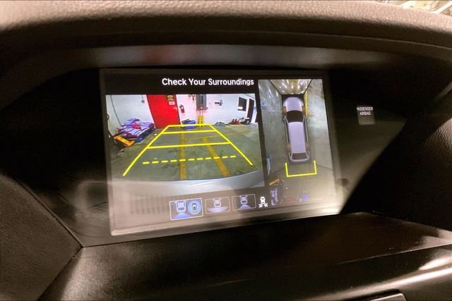 Used 2017 Acura MDX FWD w/ Advance Package image 21