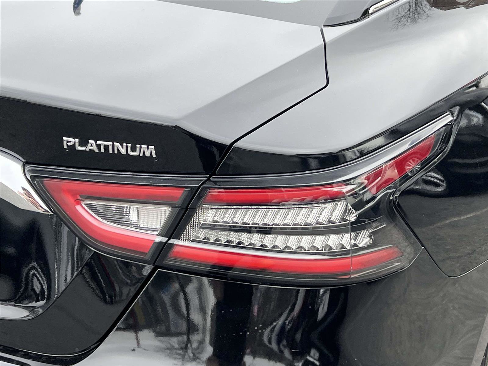 Certified 2023 Nissan Maxima Platinum w/ Sport Mat Group image 15