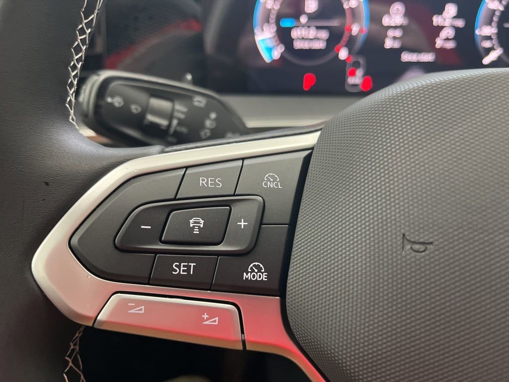 New 2026 Volkswagen Tiguan S AWD/4WD image 16