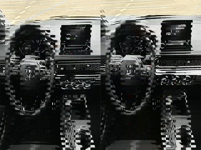 Used 2025 Honda Civic Sport image 14