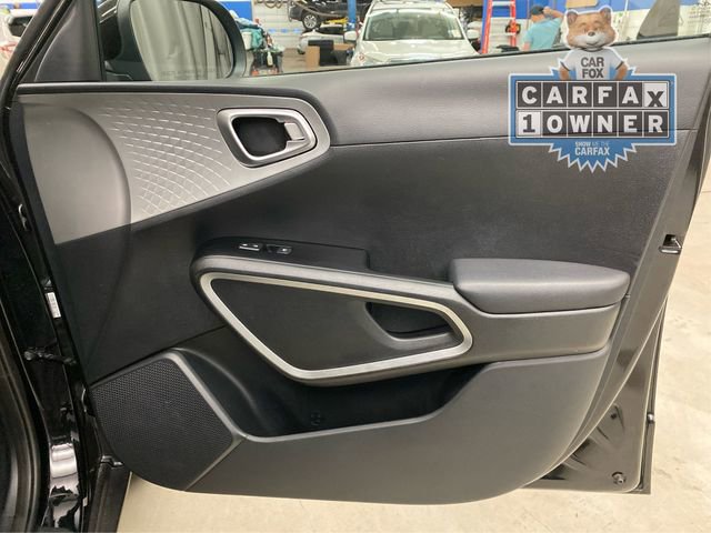 Used 2024 Kia Soul LX w/ Option Group 015 image 25