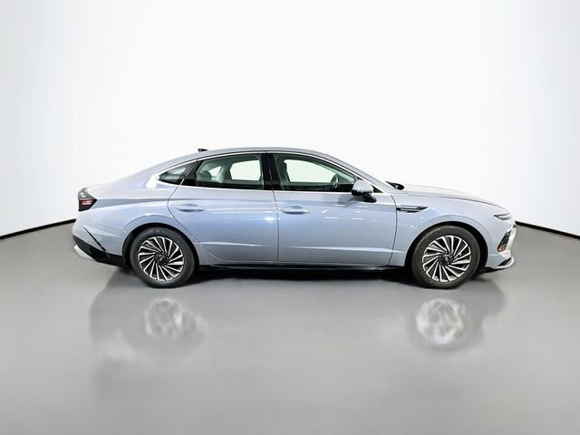 Used 2024 Hyundai Sonata Limited FWD image 7