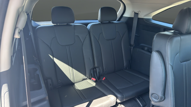 Certified 2022 Kia Sorento SX FWD image 27