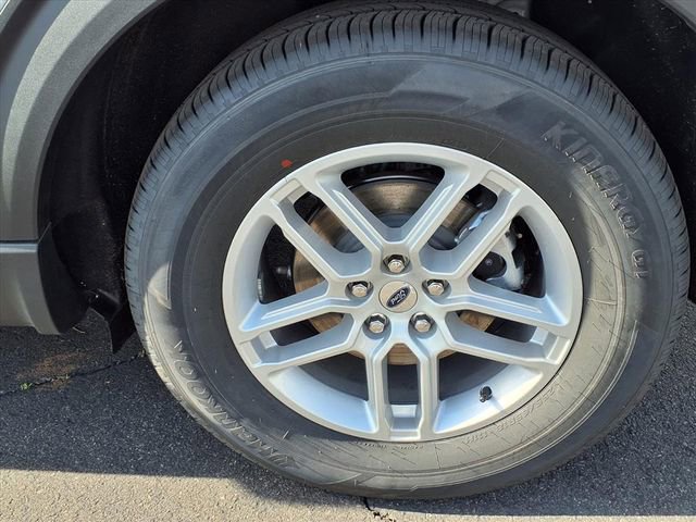 New 2026 Ford Explorer Active w/ Active Comfort Package image 5