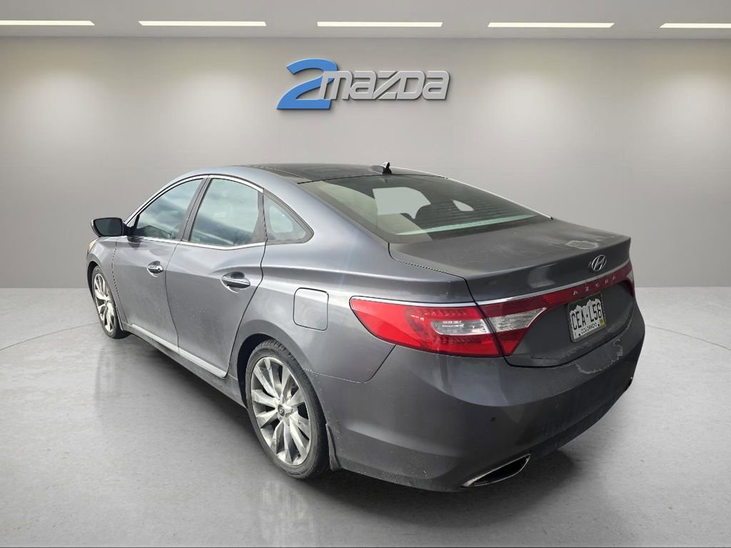 Used 2013 Hyundai Azera w/ Technology Pkg image 3