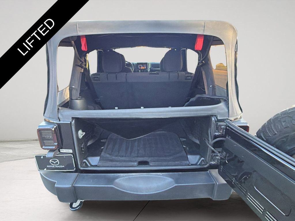 Used 2018 Jeep Wrangler Unlimited Sport S image 40