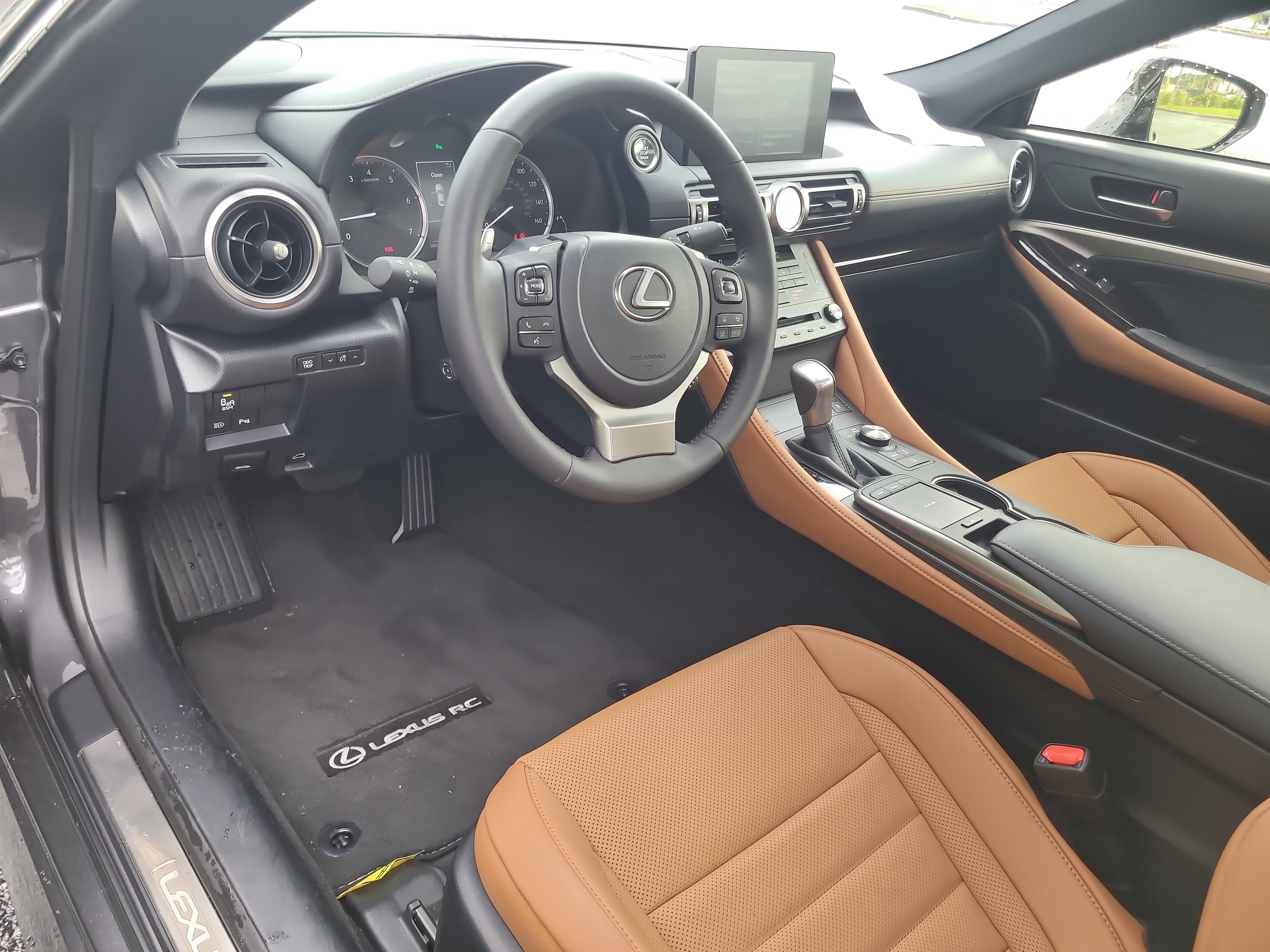 Used 2024 Lexus RC 300 w/ Premium Package RWD image 13