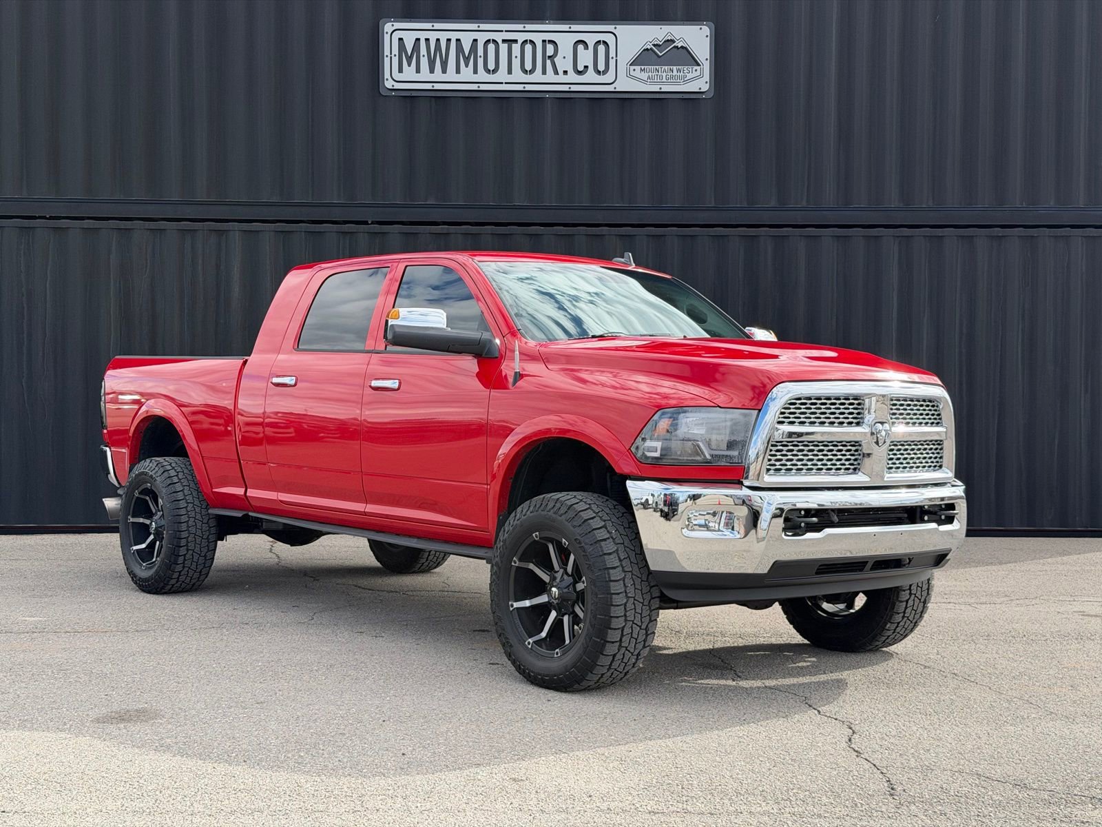Used 2015 RAM 2500 Laramie w/ Cold Weather Group