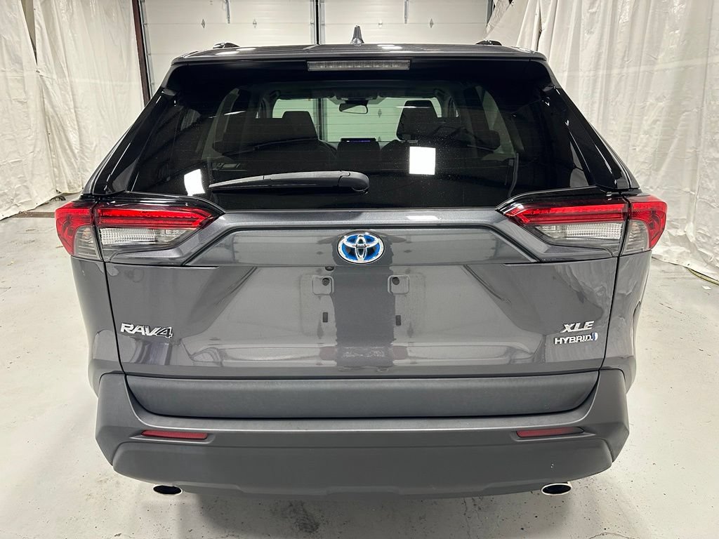Used 2024 Toyota RAV4 XLE w/ Convenience Package AWD/4WD image 6