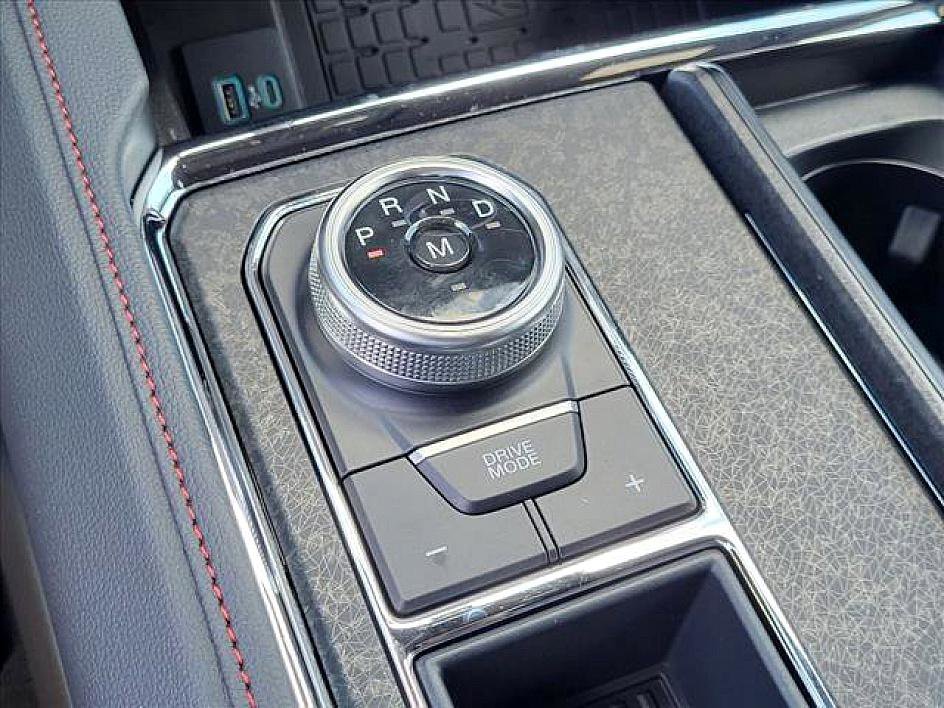 New 2024 Ford Expedition Limited image 13