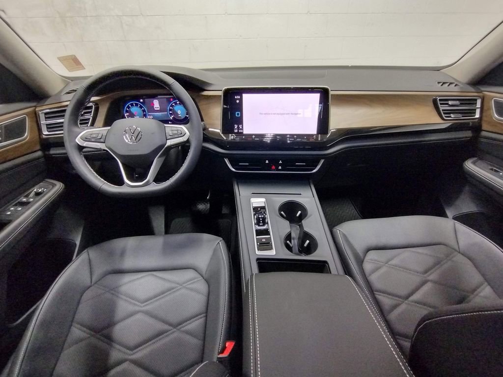 New 2025 Volkswagen Atlas SE image 39