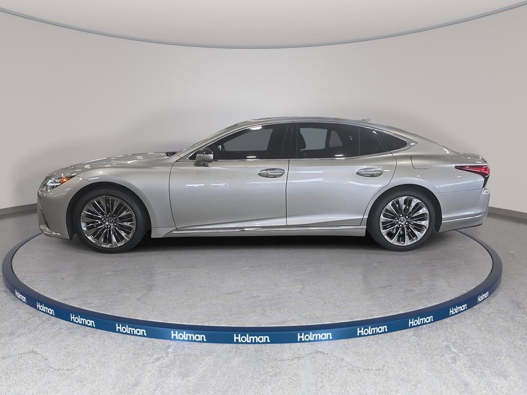 Used 2023 Lexus LS 500 w/ Accessory Package (Z2) RWD image 9