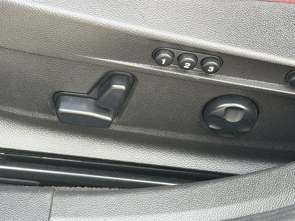 Used 2018 Alfa Romeo Giulia Ti Sport w/ Quick Order Package 22U Sport image 24