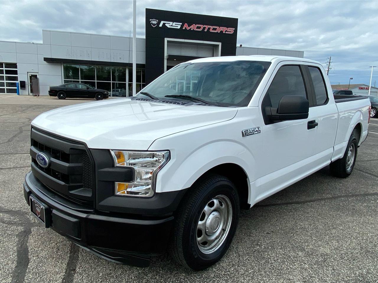 Used 2016 Ford F150 XL w/ Equipment Group 101A Mid RWD image 7