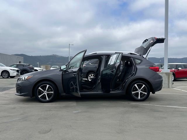 Certified 2023 Subaru Impreza 2.0i Premium AWD/4WD image 29