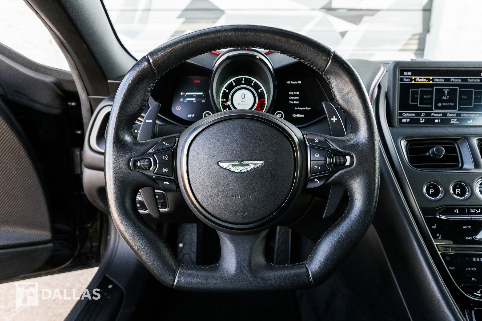 Used 2020 Aston Martin DBS Superleggera RWD image 29