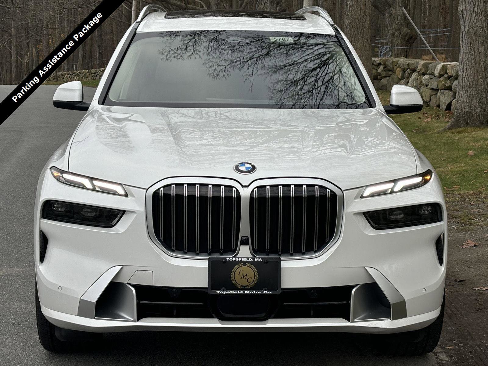 Used 2023 BMW X7 xDrive40i w/ Premium Package image 3