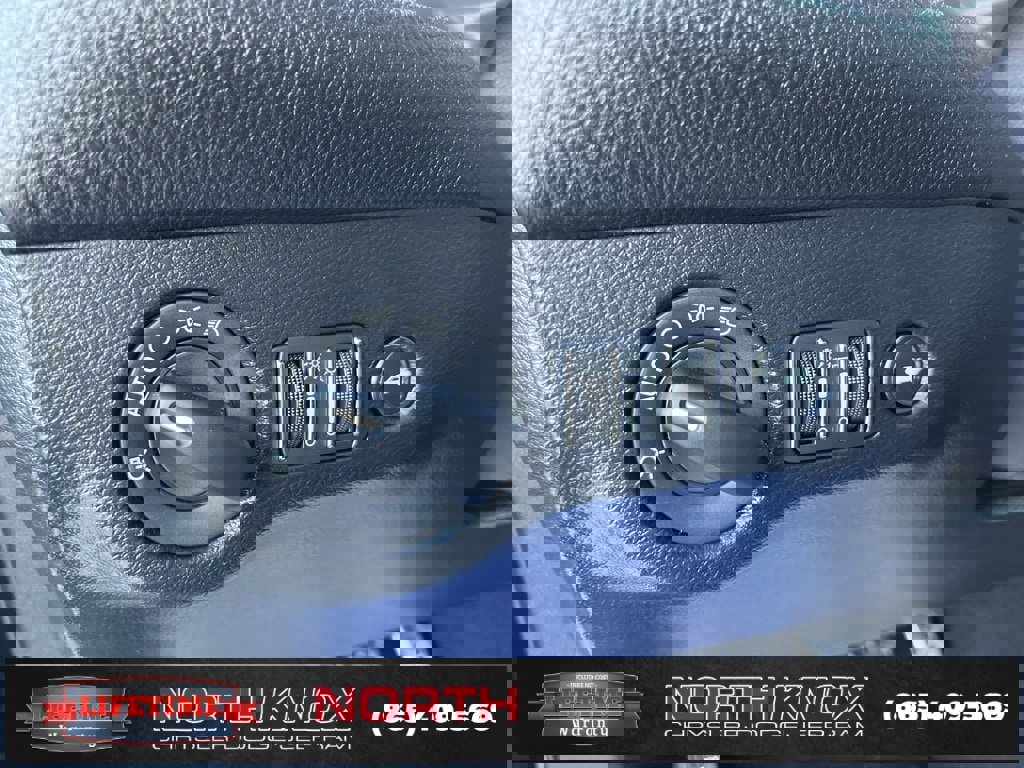 Used 2023 Dodge Challenger R/T w/ Blacktop Package image 10