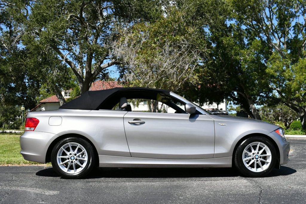 Used 2011 BMW 128i Convertible image 44