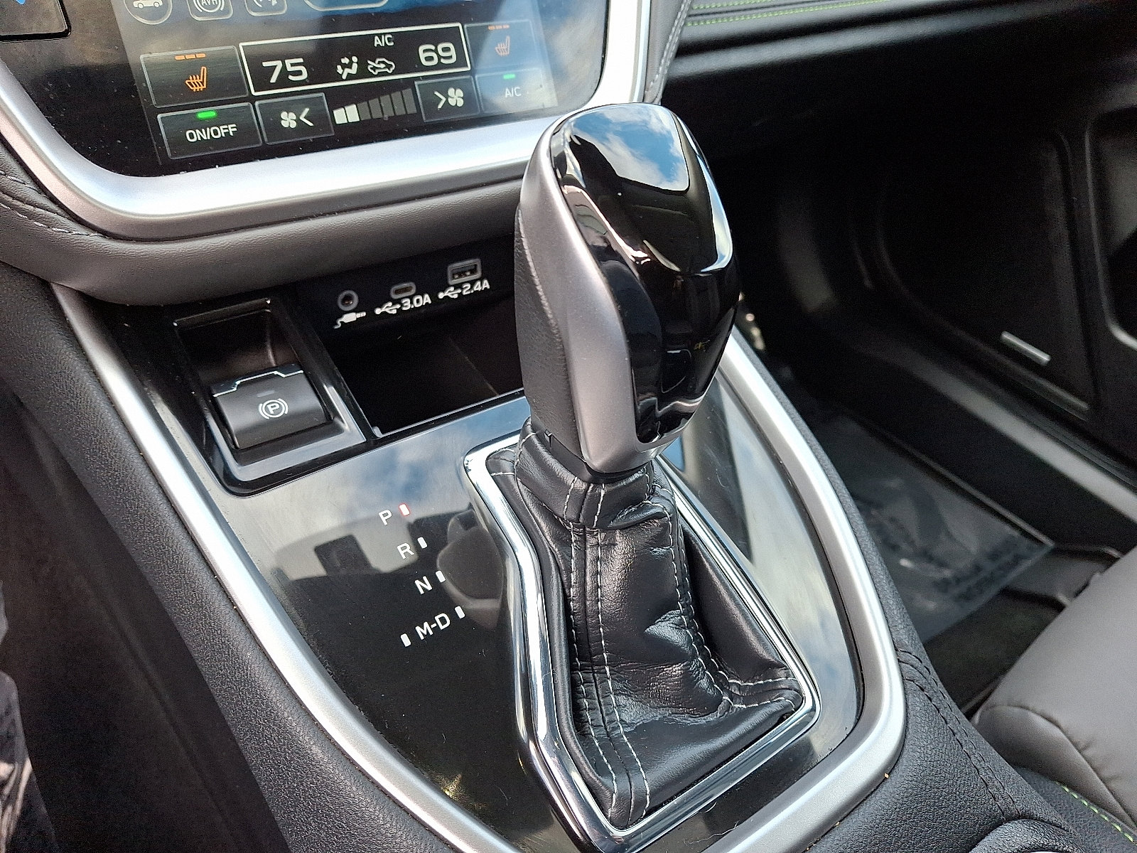 Certified 2025 Subaru Outback Onyx Edition image 18