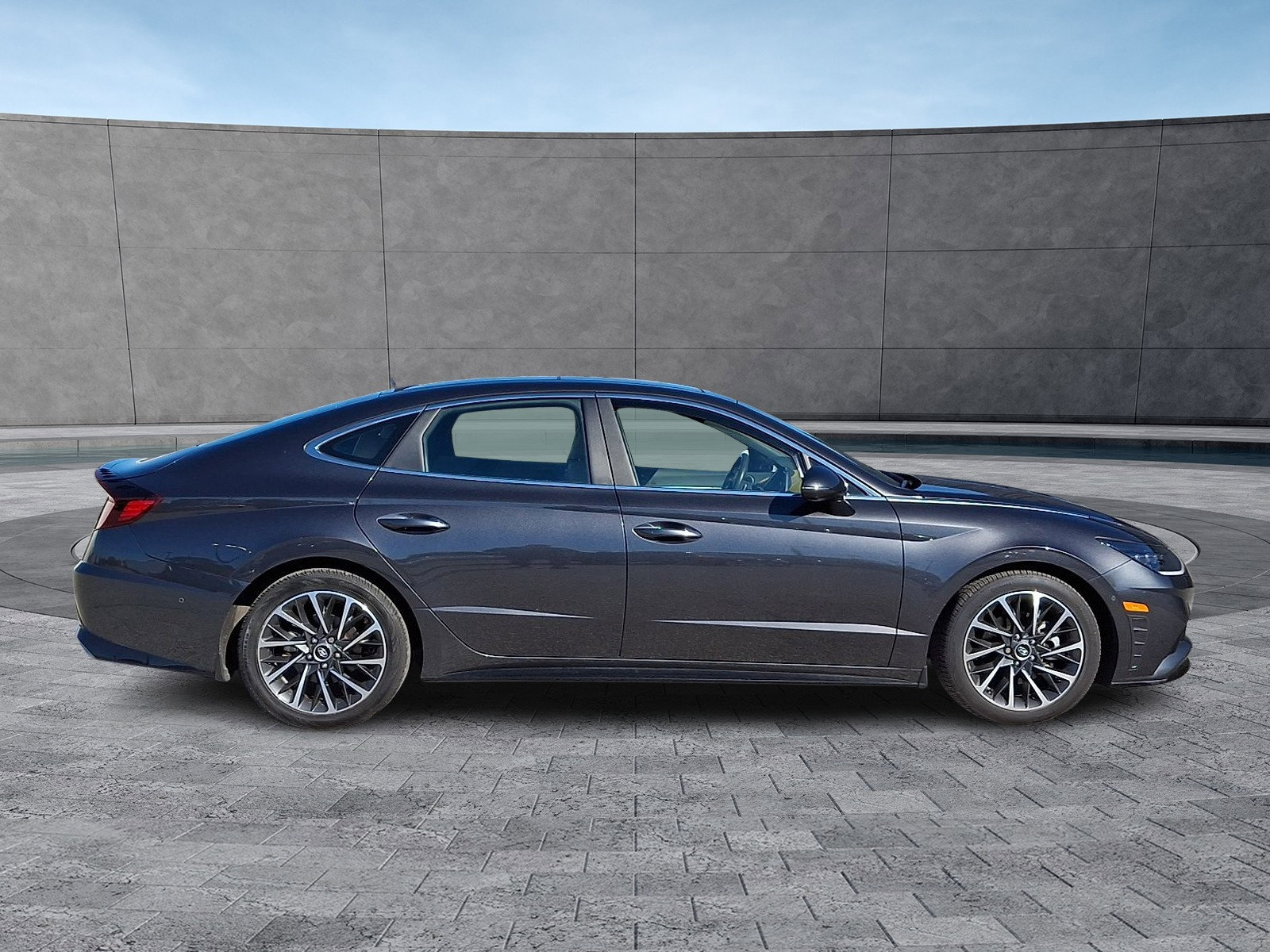 Used 2021 Hyundai Sonata Limited image 12