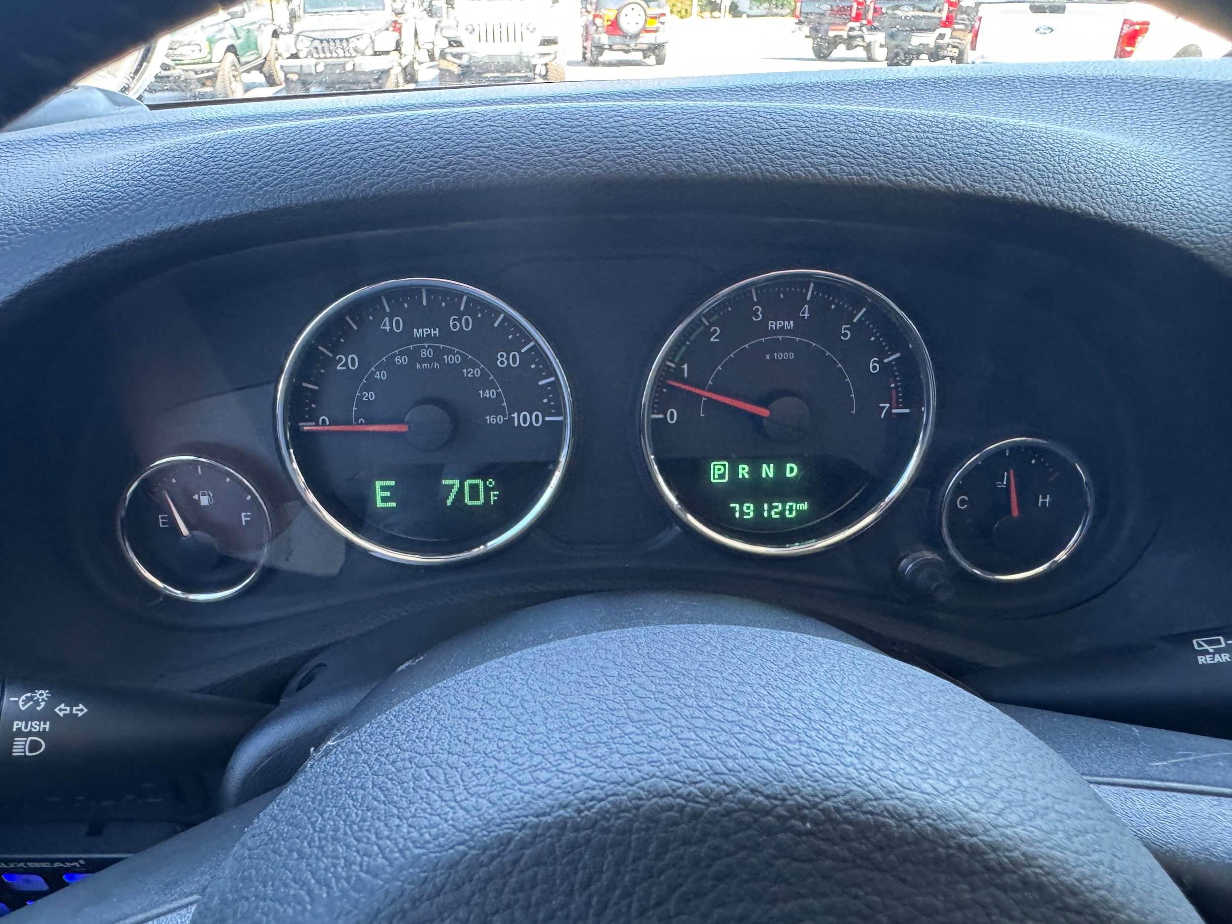 Used 2018 Jeep Wrangler Unlimited Rubicon w/ Cold Weather Group image 17