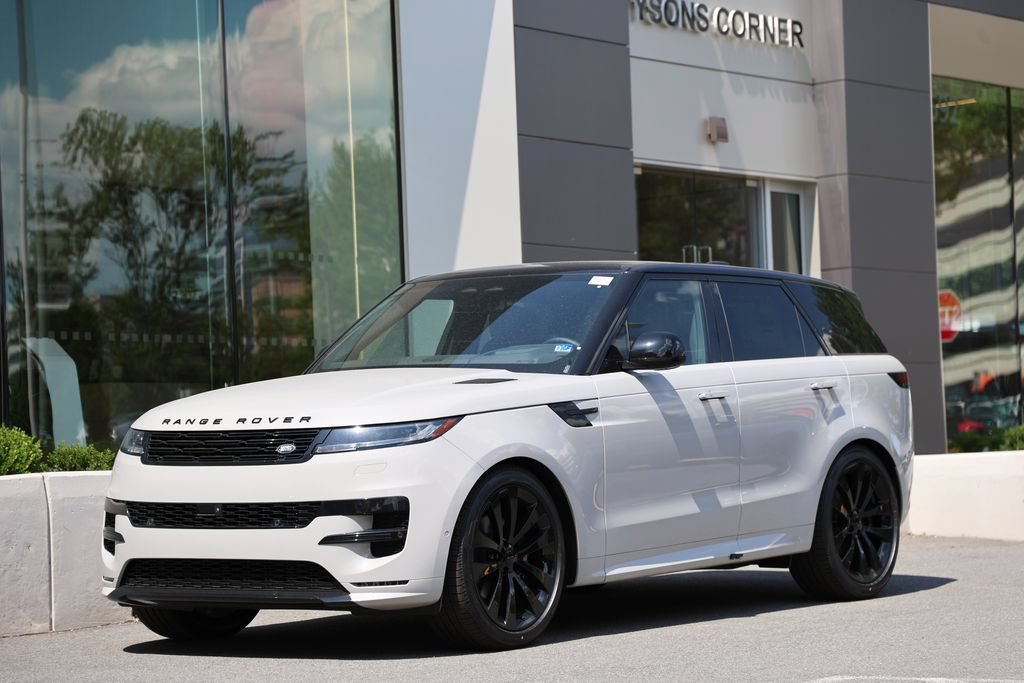 New 2026 Land Rover Range Rover Sport Dynamic SE