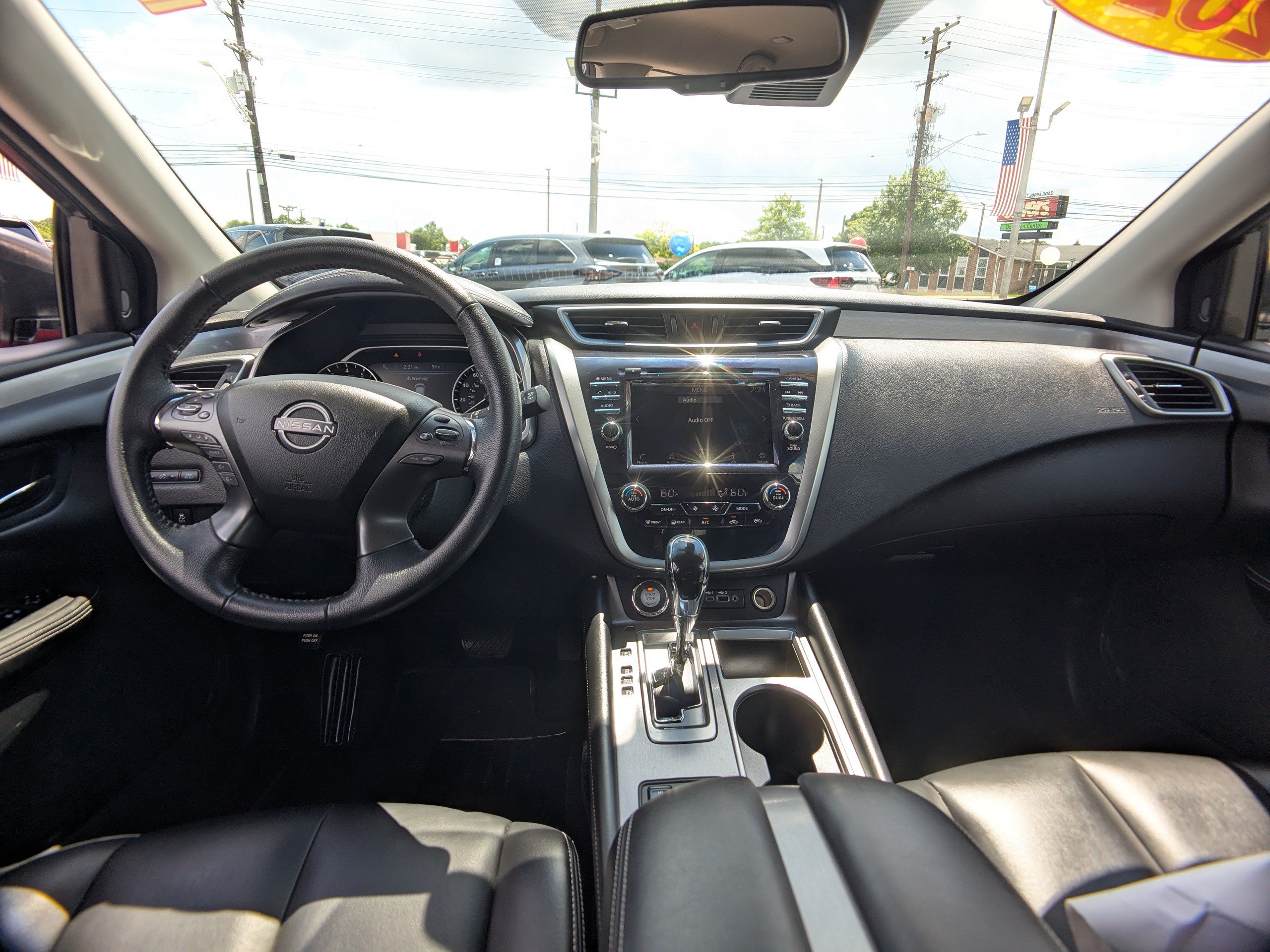 Used 2024 Nissan Murano SV AWD/4WD image 16
