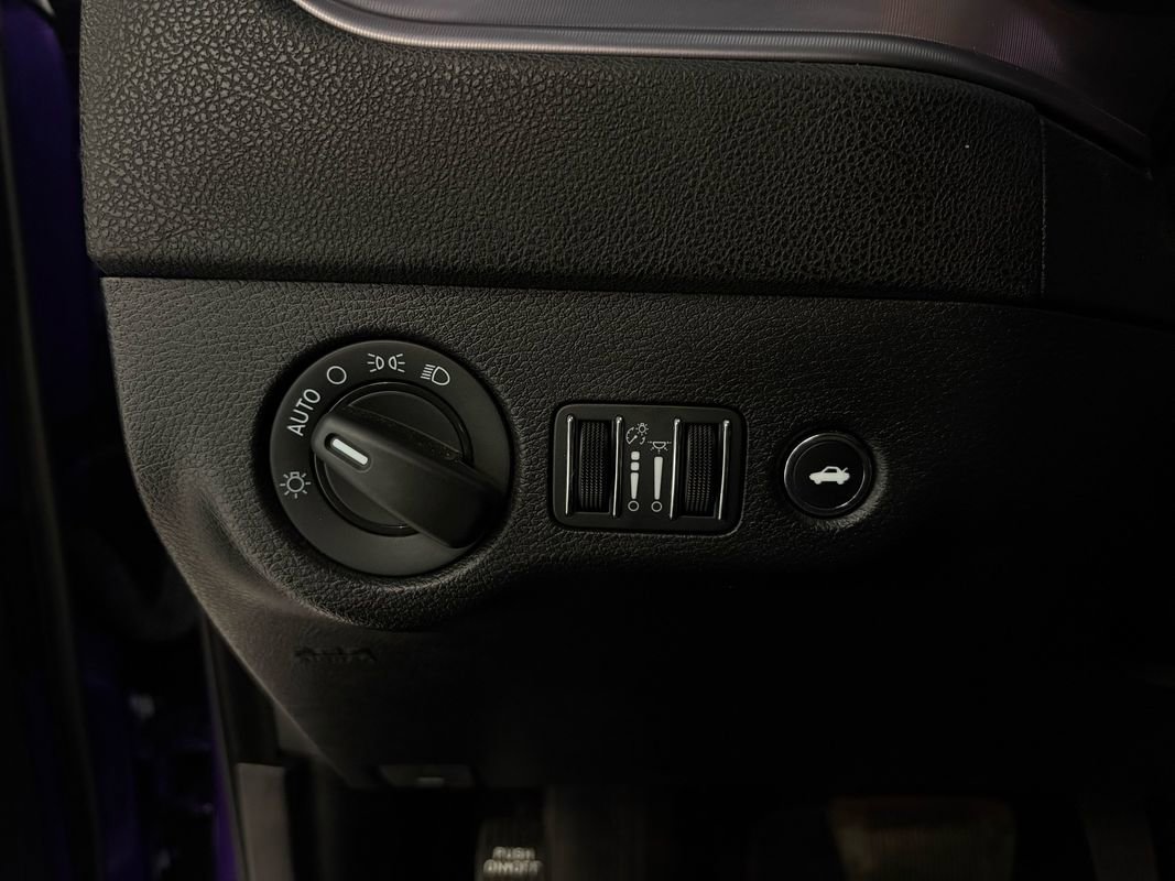 Used 2023 Dodge Charger GT image 25