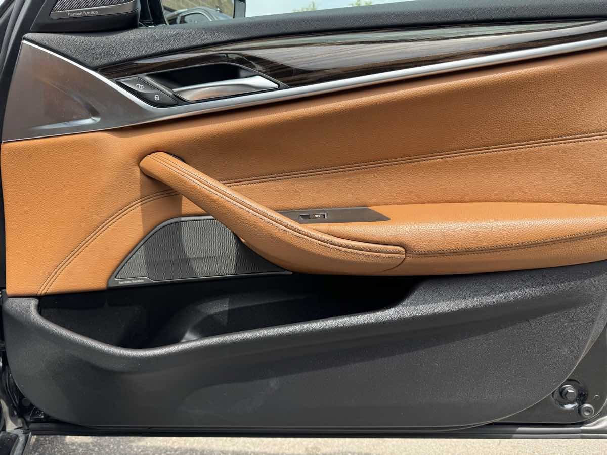 Used 2019 BMW 530i xDrive w/ Luxury Package AWD/4WD image 36
