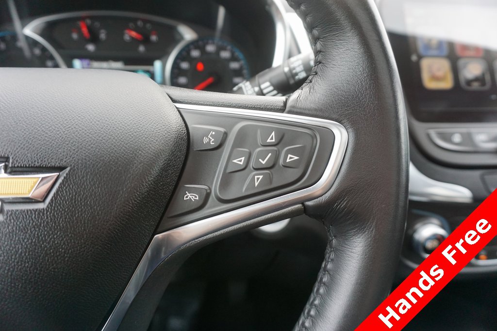 Used 2018 Chevrolet Equinox LT w/ Sun & Infotainment Package image 4