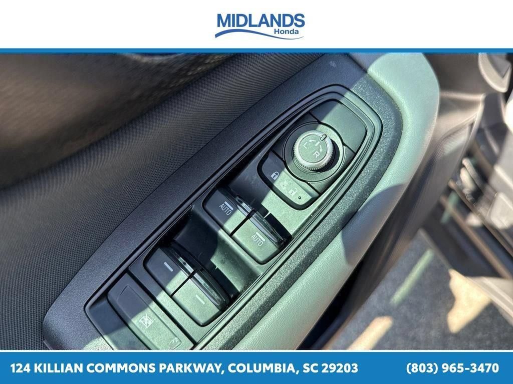 Used 2024 Subaru Outback Premium AWD/4WD image 30