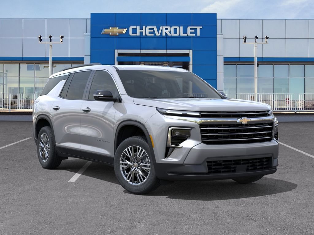 New 2027 Chevrolet Traverse LT w/ LPO, Floor Liner Package AWD/4WD image 7