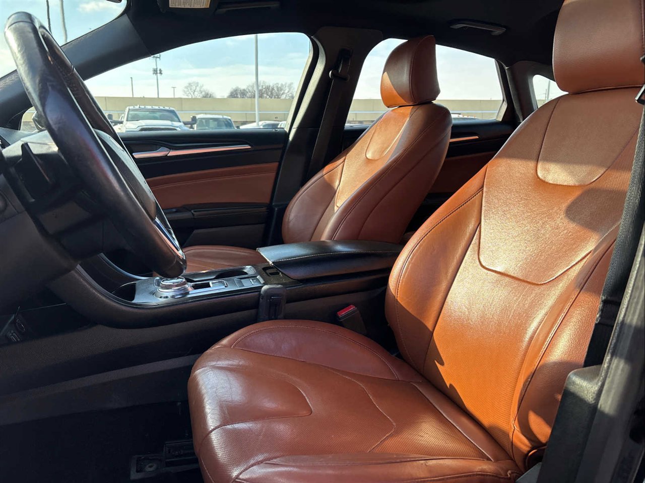 Used 2020 Ford Fusion Titanium image 12