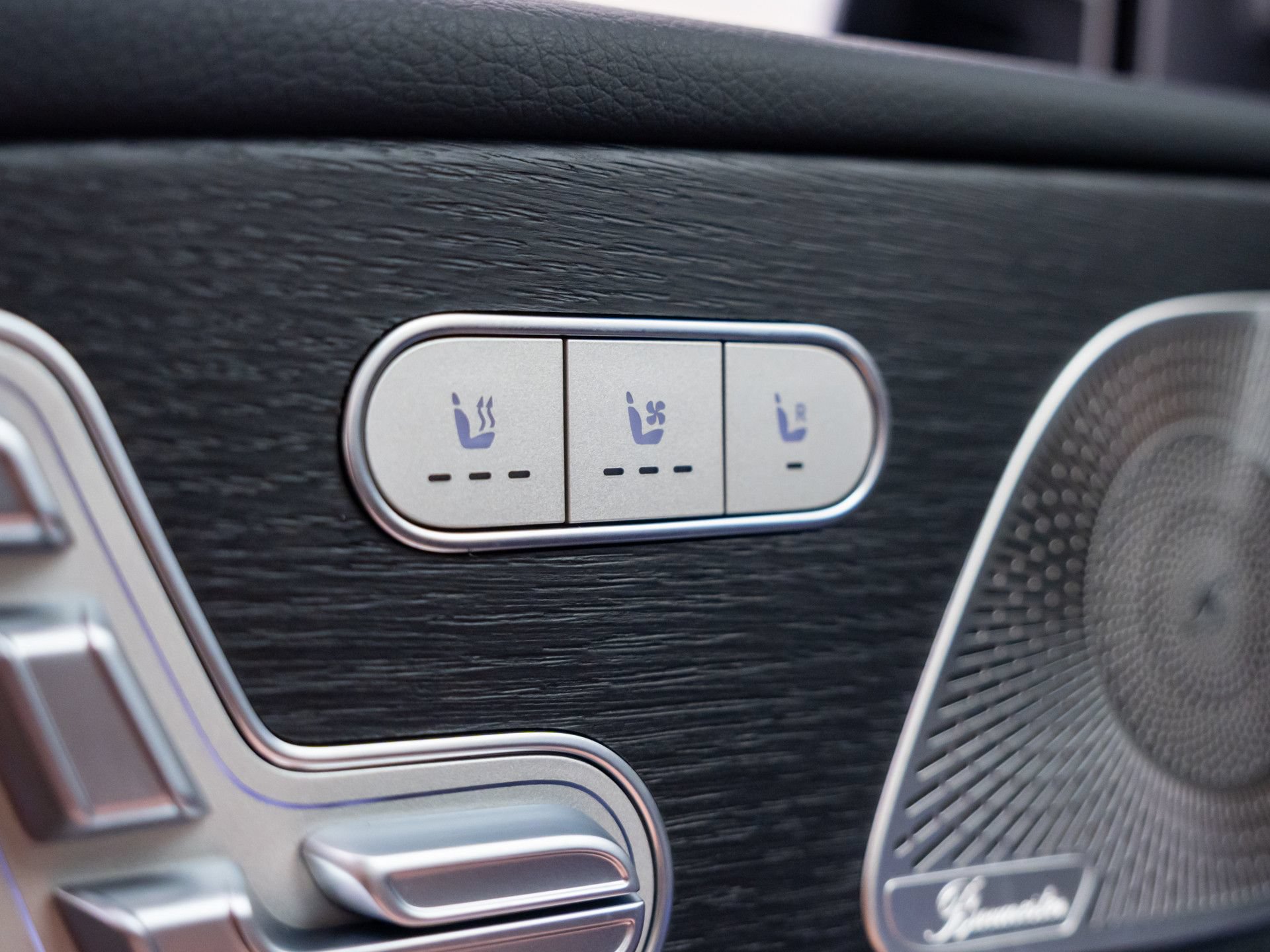New 2026 Mercedes-Benz GLS 450 4MATIC image 31