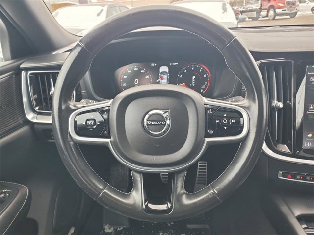 Used 2021 Volvo S60 T5 R-Design image 31