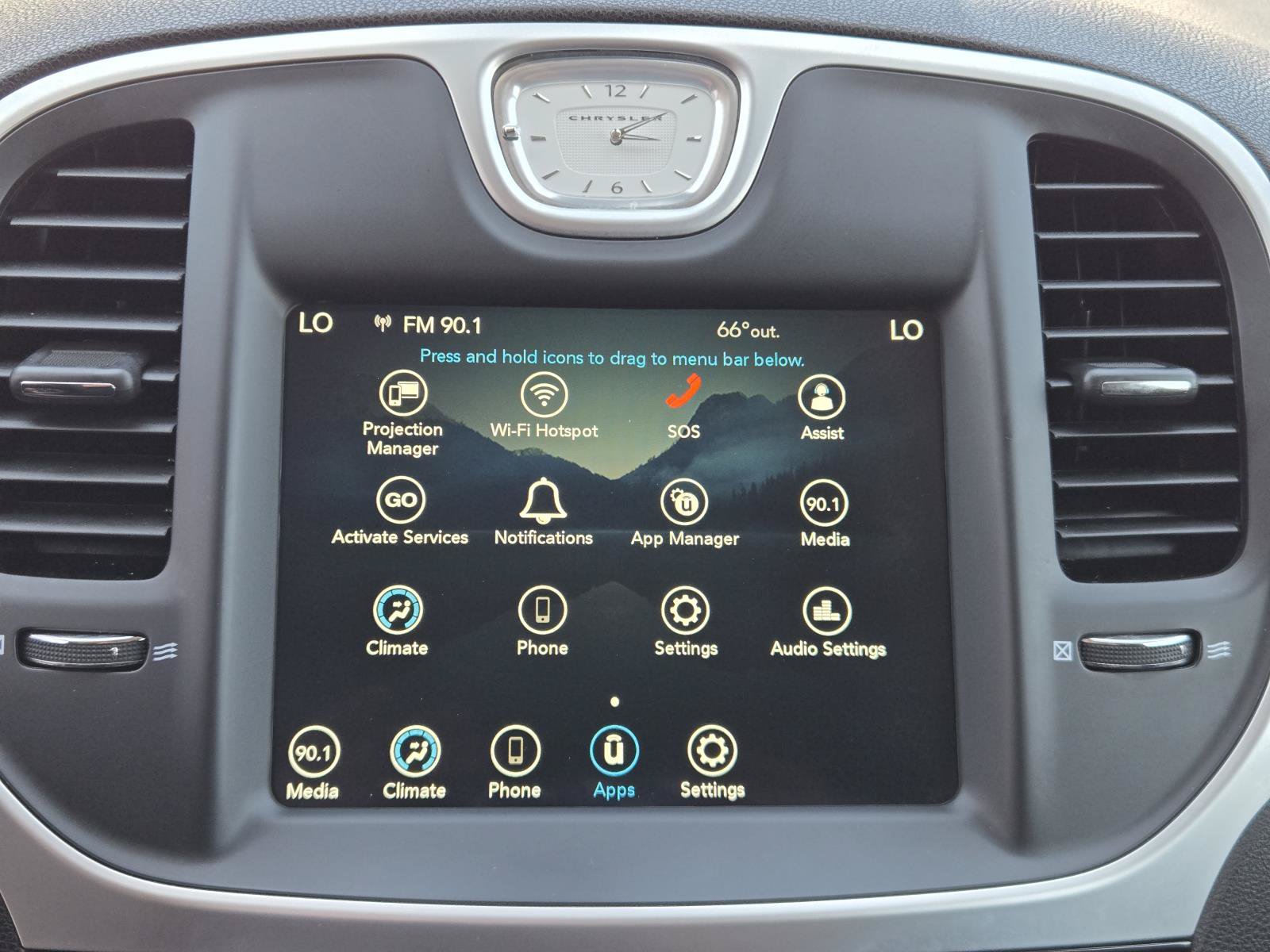 Certified 2023 Chrysler 300 Touring RWD image 7