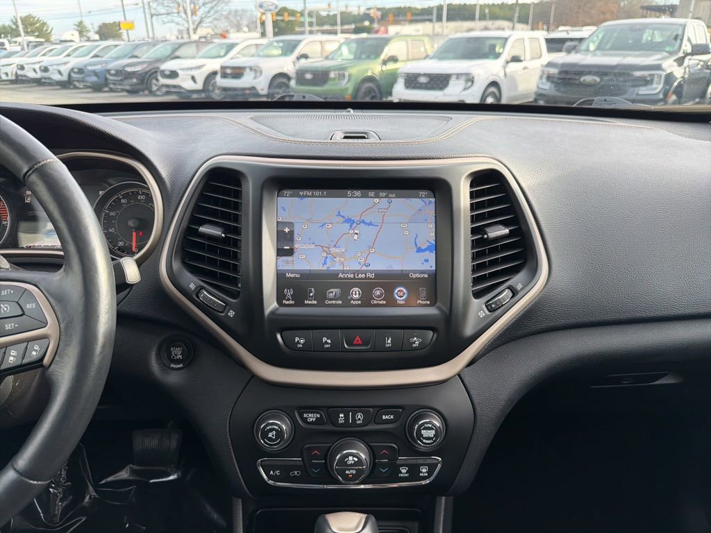 Used 2016 Jeep Cherokee Limited w/ Luxury Group image 28