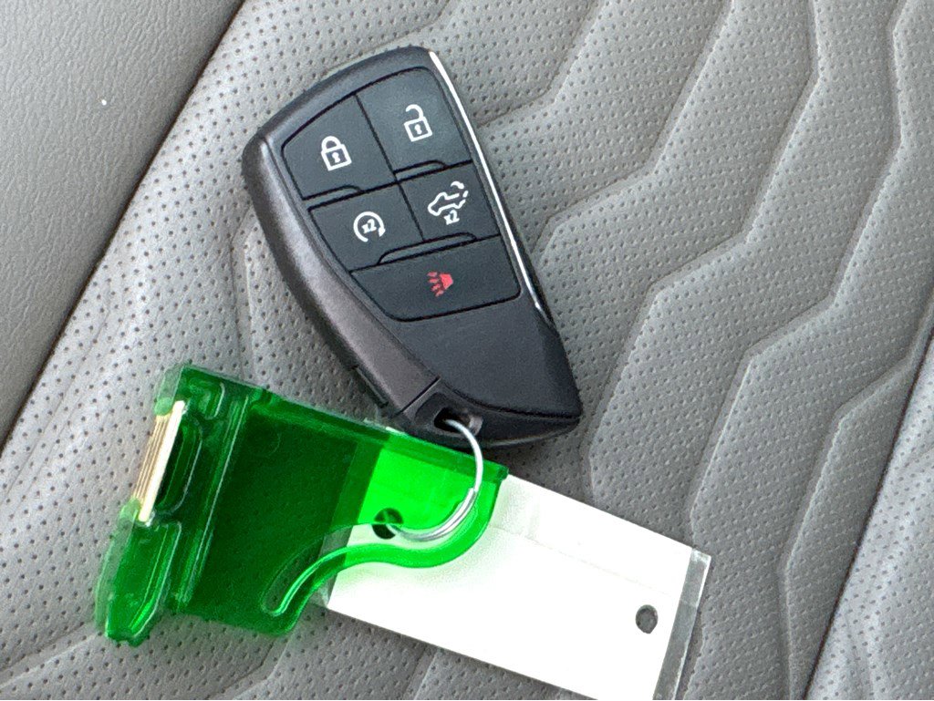 Certified 2025 Chevrolet Silverado 1500 ZR2 image 26