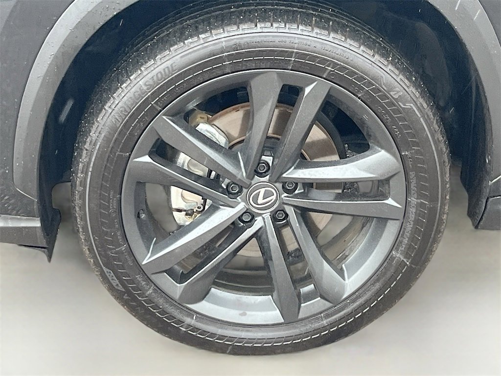 Used 2024 Lexus NX 450h+ AWD w/ Luxury Package image 33