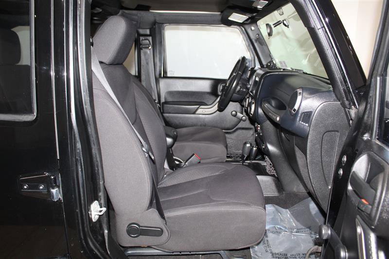 Used 2013 Jeep Wrangler Unlimited Sport w/ Connectivity Group AWD/4WD image 22