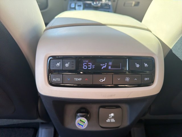 Used 2024 Hyundai Palisade Calligraphy image 19