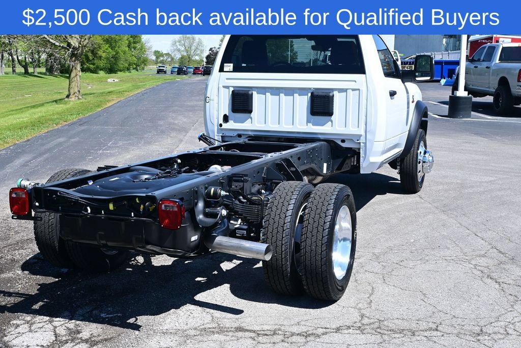 New 2026 RAM 5500 Tradesman w/ Chrome Appearance Group AWD/4WD image 2