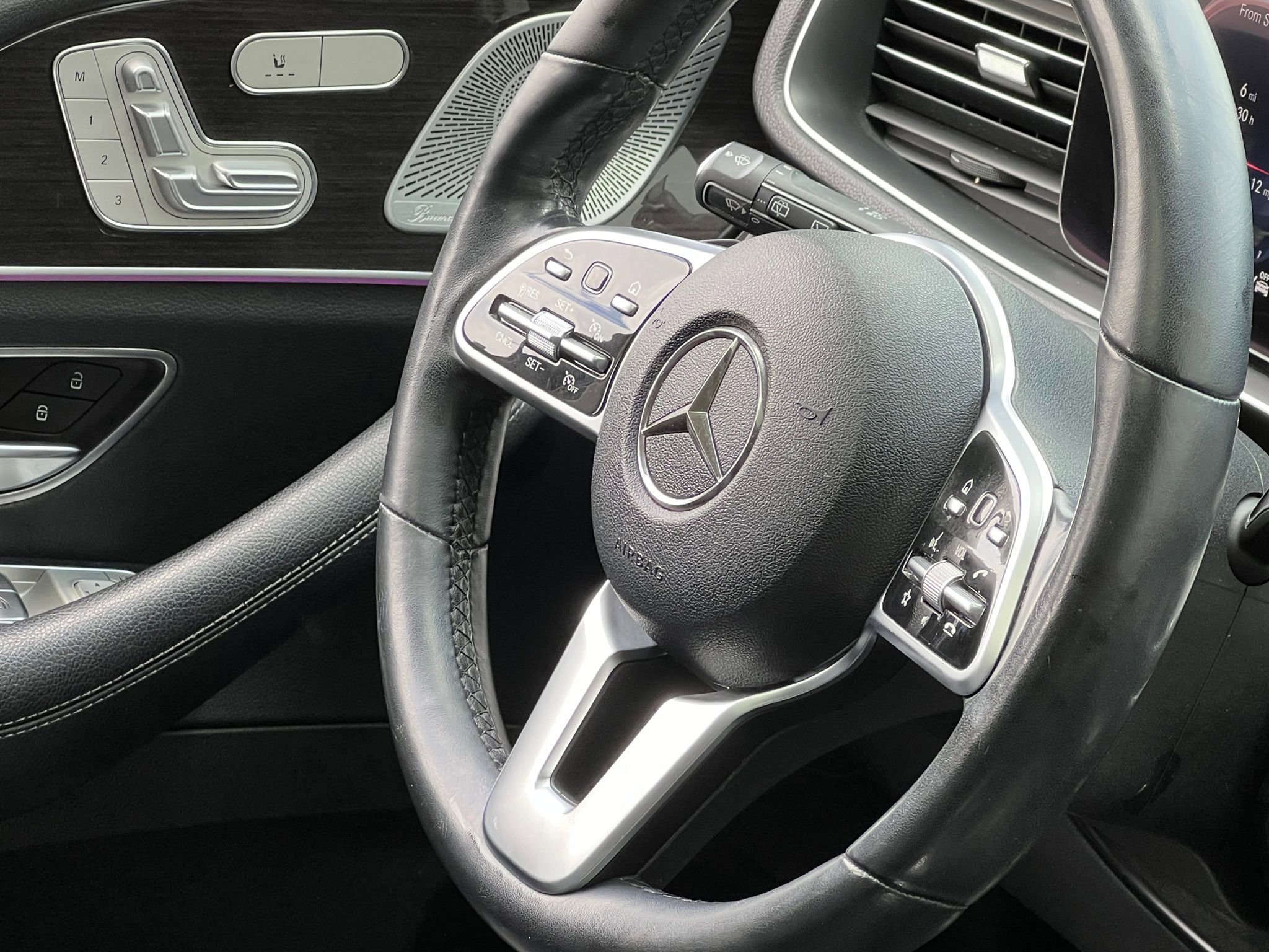Used 2020 Mercedes-Benz GLE 450 4MATIC image 35