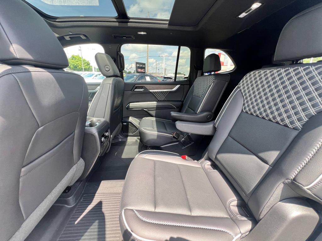Used 2024 GMC Acadia Denali w/ Super Cruise Package AWD/4WD image 35