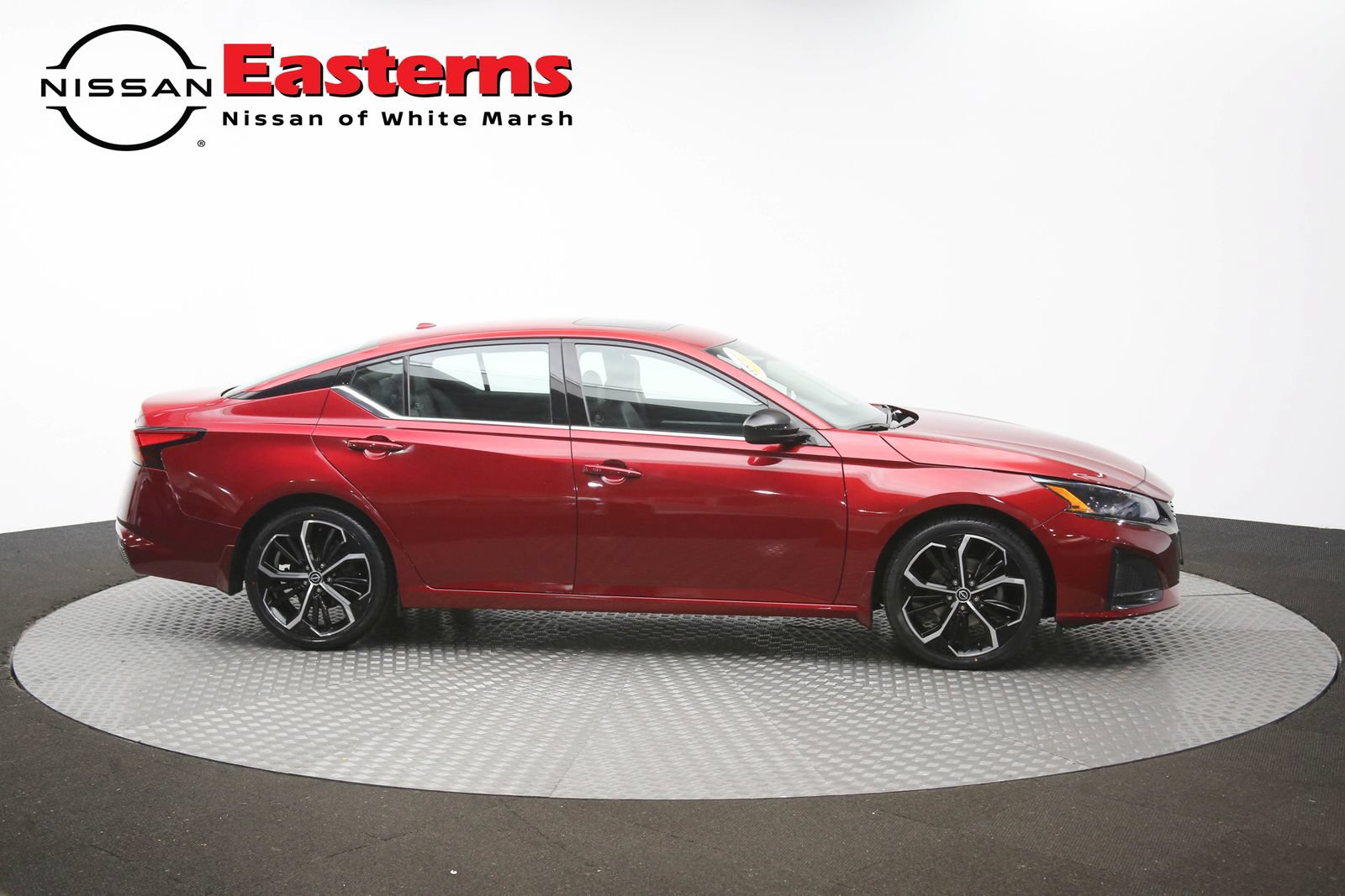 Used 2023 Nissan Altima 2.5 SR w/ SR Premium Package FWD image 45
