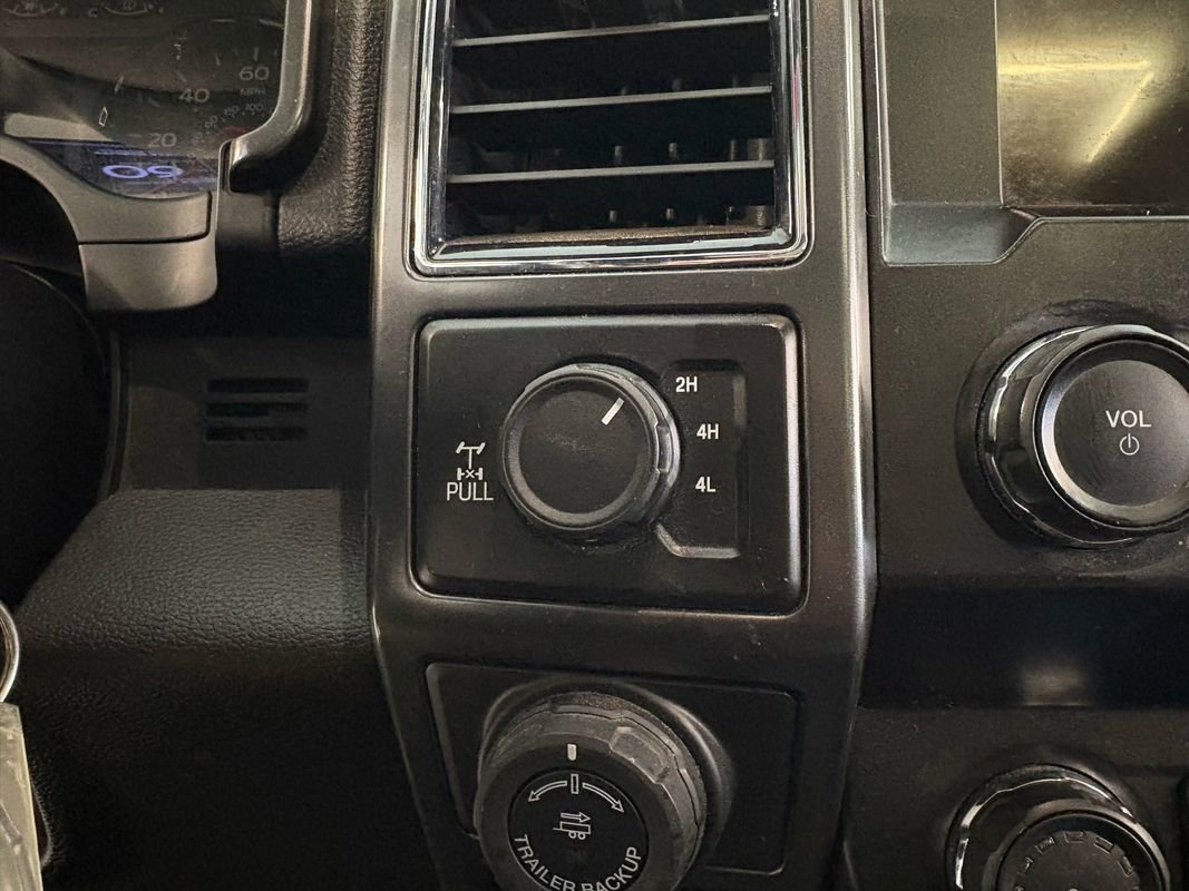 Used 2019 Ford F150 XLT w/ Equipment Group 302A Luxury image 29