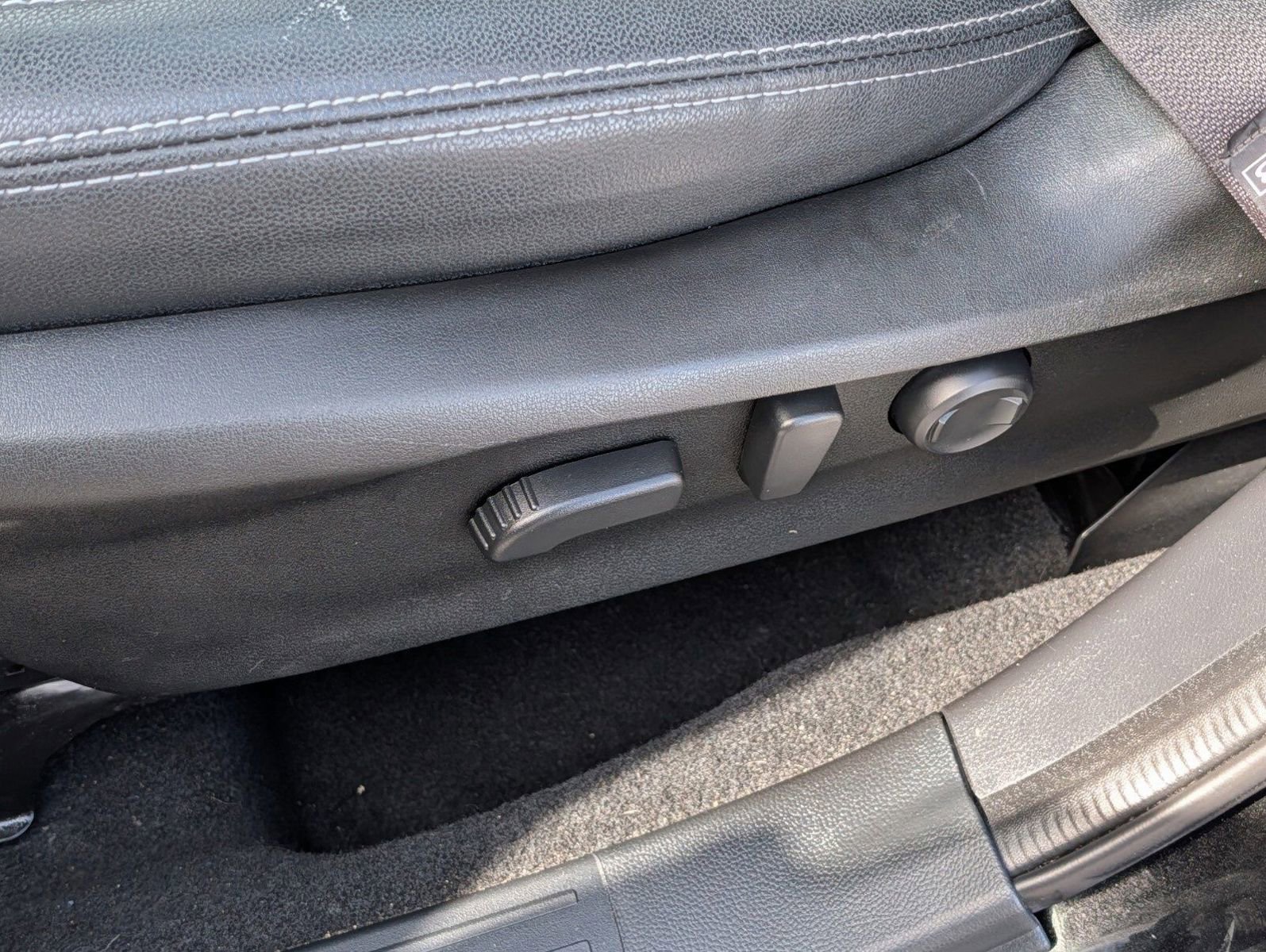 Used 2022 Subaru Forester Premium AWD/4WD image 18