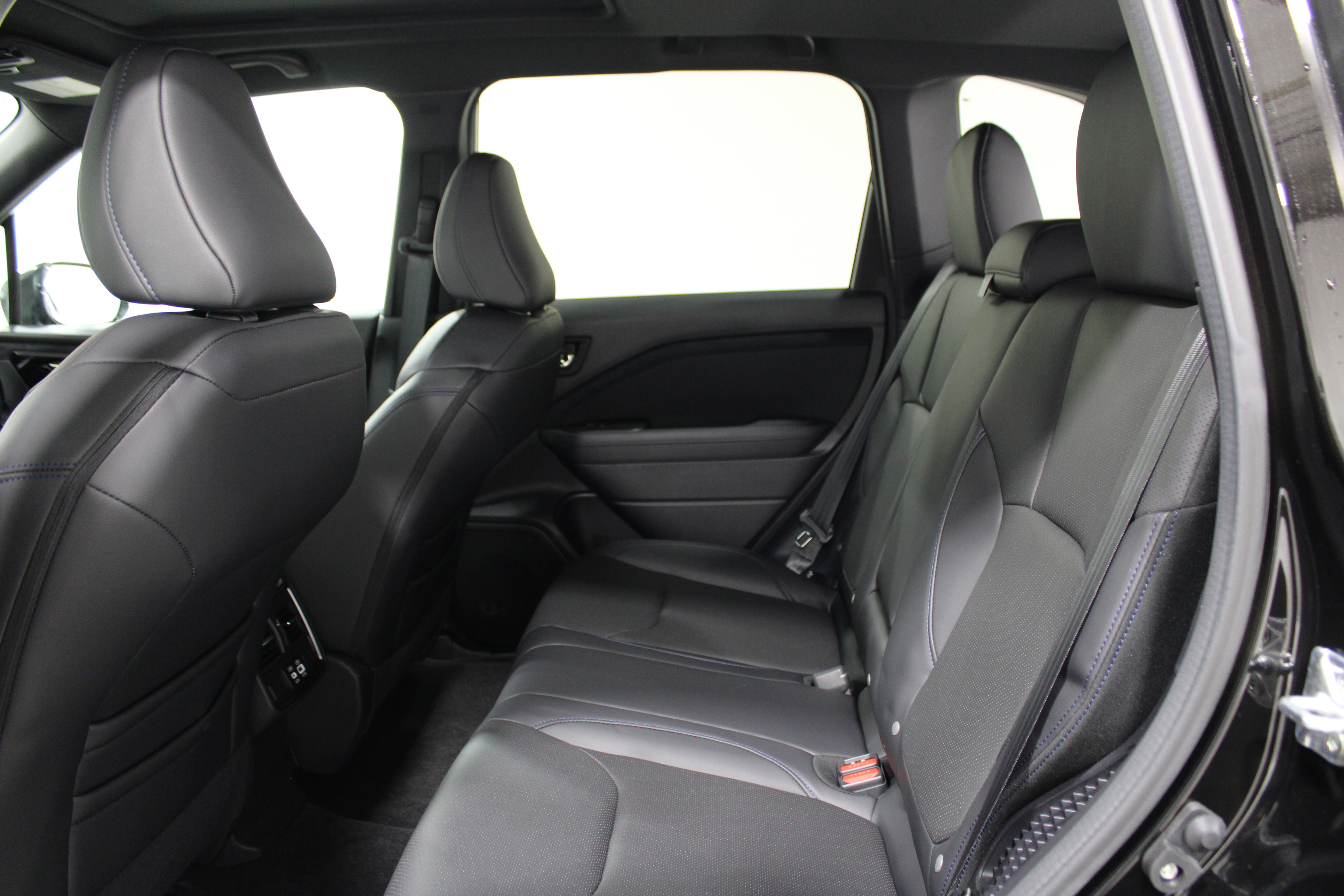New 2026 Subaru Forester Premium AWD/4WD image 19