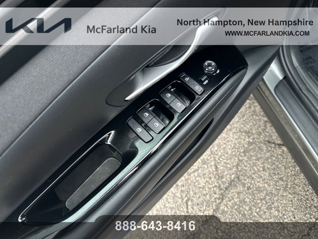 Used 2023 Hyundai Tucson Limited image 12